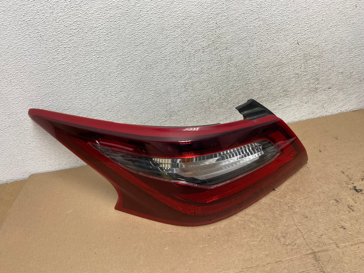 2016 2017 2018 Nissan Altima Left Driver LH Side Tail Light AF4788 LK0