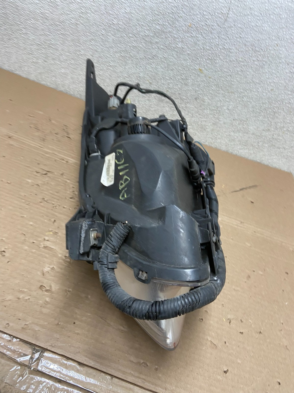 Sedan 2010 2011 2012 Nissan Altima Headlight Right Passenger Rh OEM AB1162 DW9