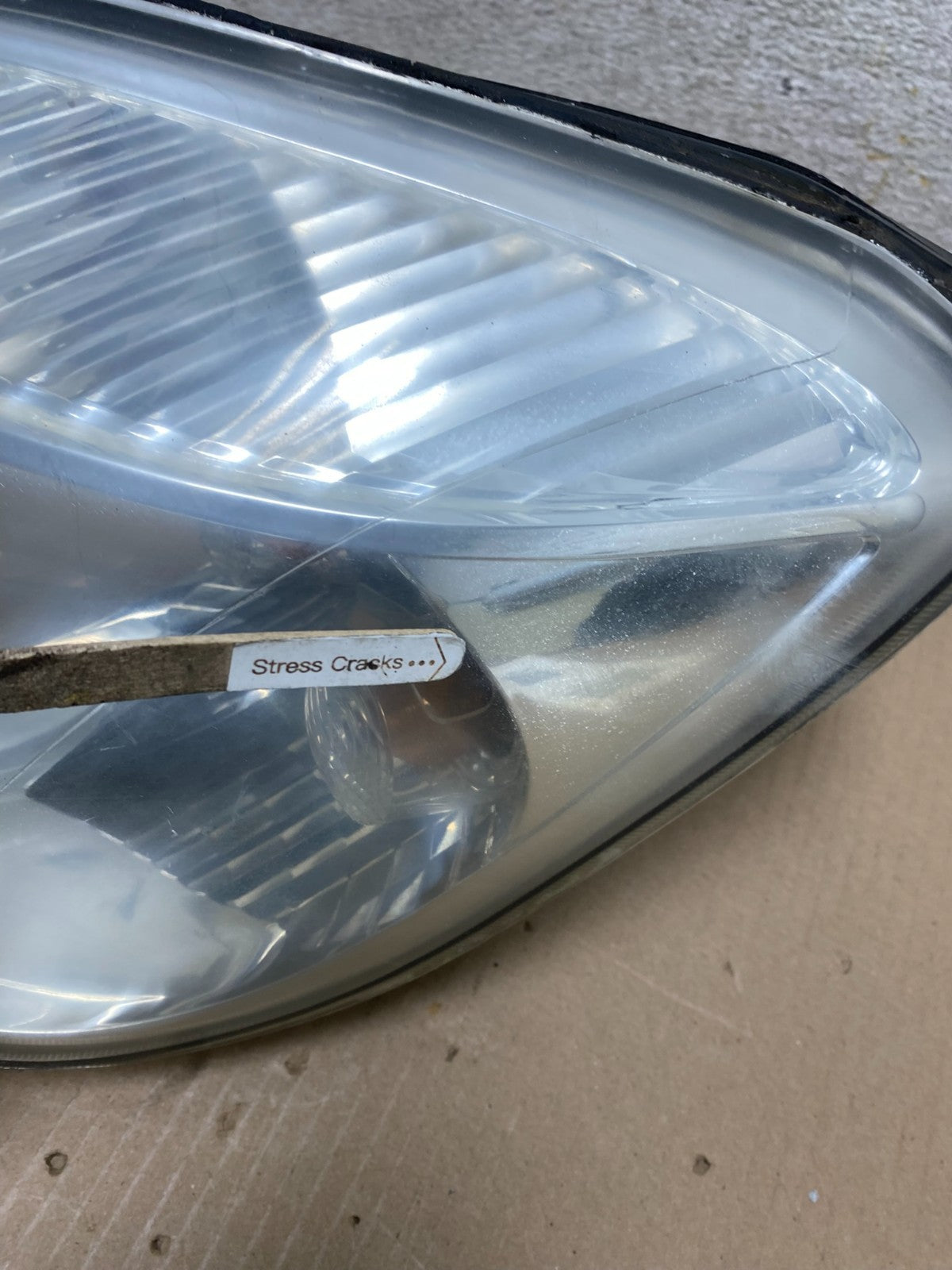2006 2007 2008 Kia Rio Left Driver LH Side Halogen Headlight AJ2406 DW4