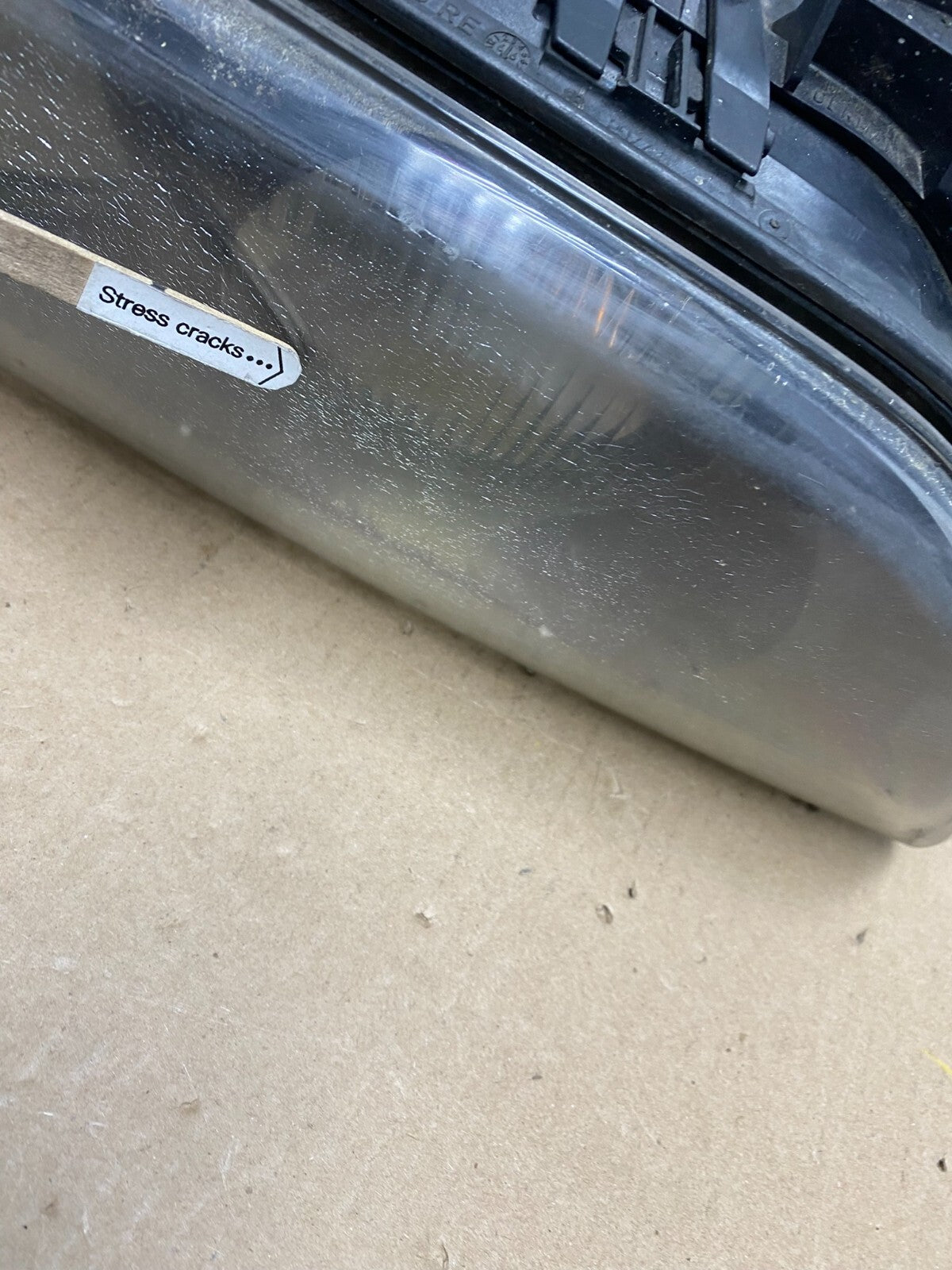 1997 - 2000 BMW E39 5 Series Headlight Right Passenger RH Halogen OEM J8505 DW3