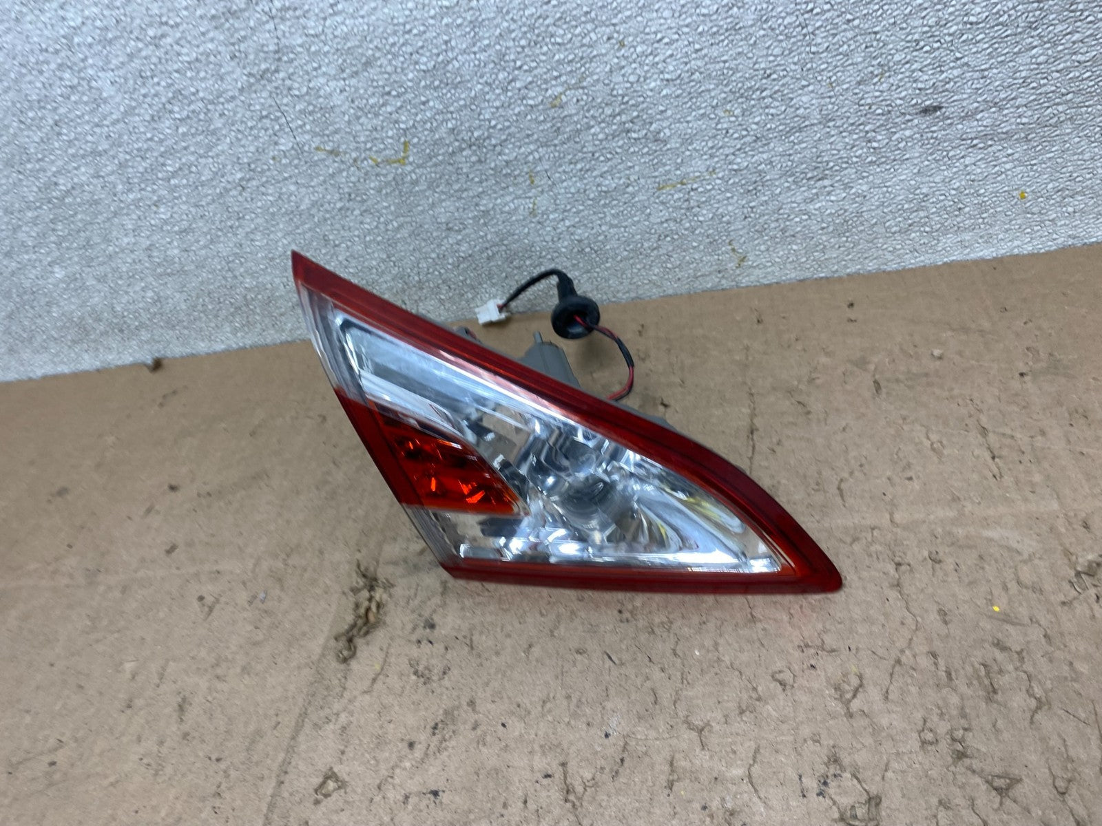 2011-2014 Nissan Murano Left Driver Lh Side Inner Tail Light Oem W2956 DW1