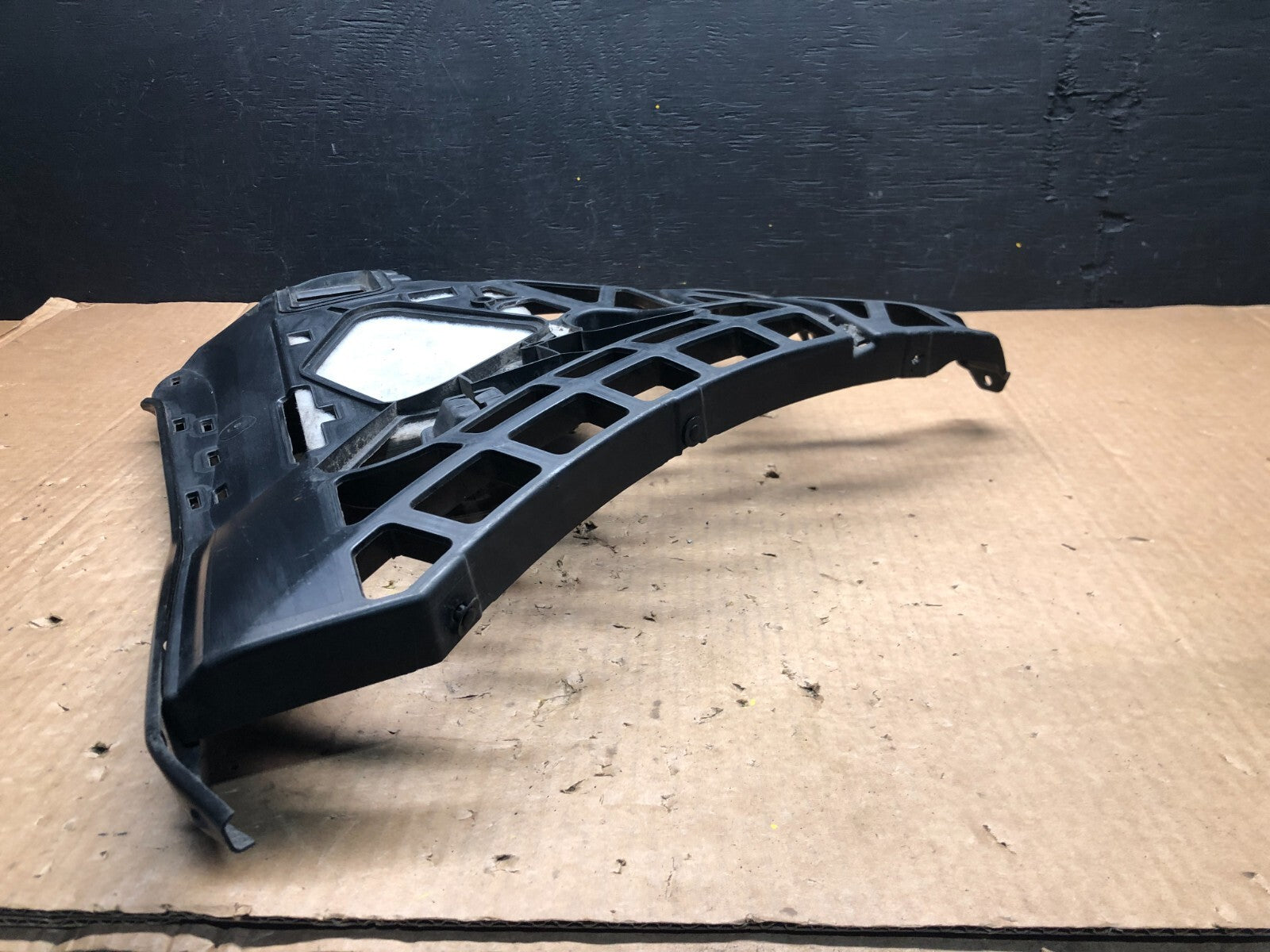 2007-2012 Mercedes GL450 X164 Rear Left Bumper Bracket Support Frame G36974