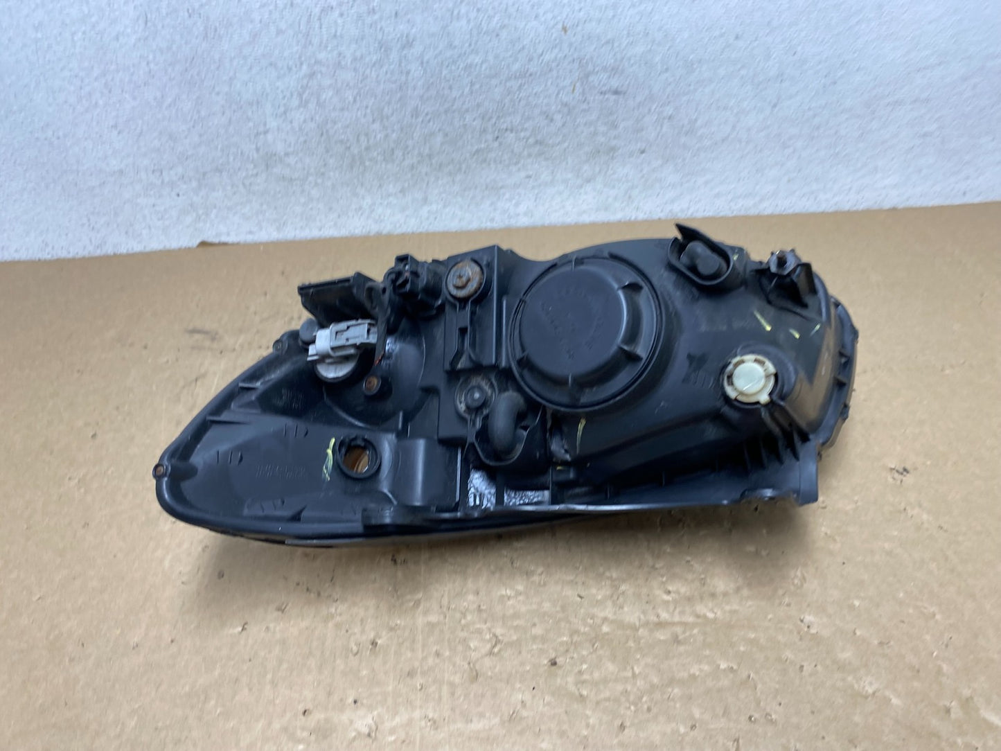 2007 2008 2009 Kia Spectra Right Passenger RH Side Halogen Headlight AF8086 DW10