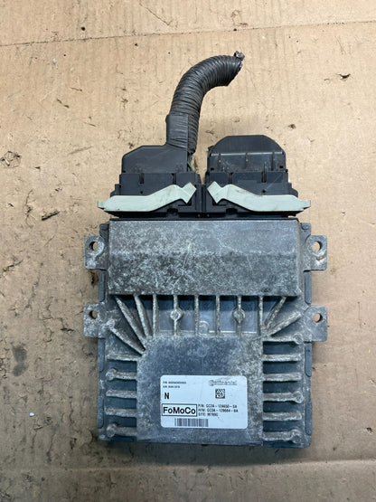 2015 Ford Econoline E-Series  Engine Control Module Computer  ECU ECM U2056 DG0