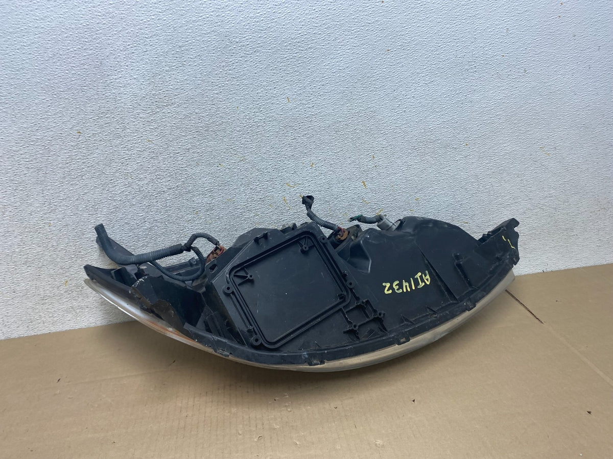 2006 to 2010 Toyota Sienna Left Driver Lh Side Headlight Halogen AI1432 DW8