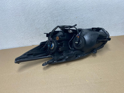 2010 - 2011 Toyota Prius Right Passenger Rh Blue Halogen Headlight AG5828 DW6