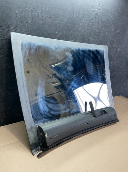 1984 to 1992 Pontiac Firebird Right Passenger Side Sunroof Top Glass Z82776