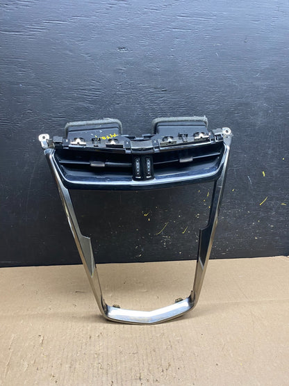 2015 to 2017 Cadillac CTS Front Navigation Surround Bezel Air Vents T4790 PS0