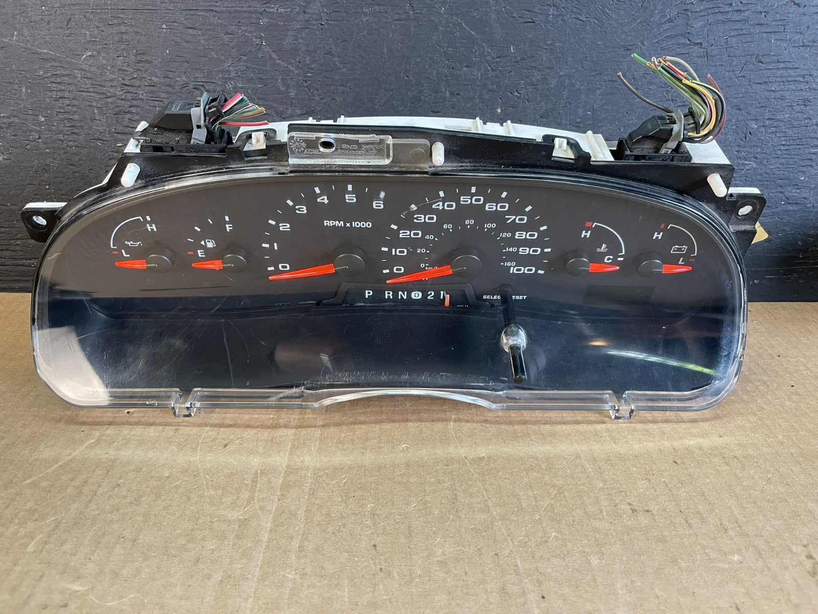 2006 Ford E350 Gauge Speedometer Cluster AF3628 DG0