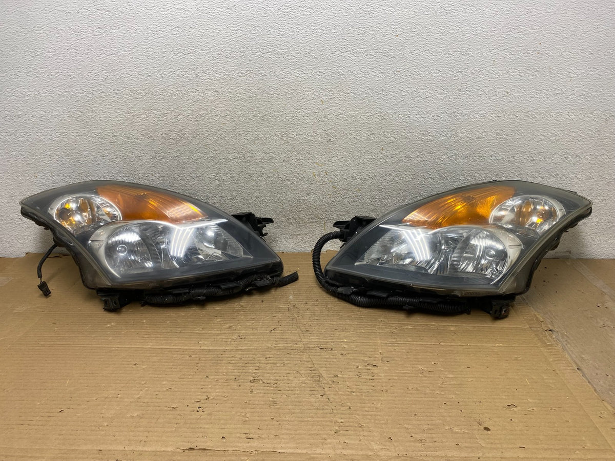 Sedan 2007 2008 2009 Nissan Altima Left+Right Set Headlights AH2534 DW0