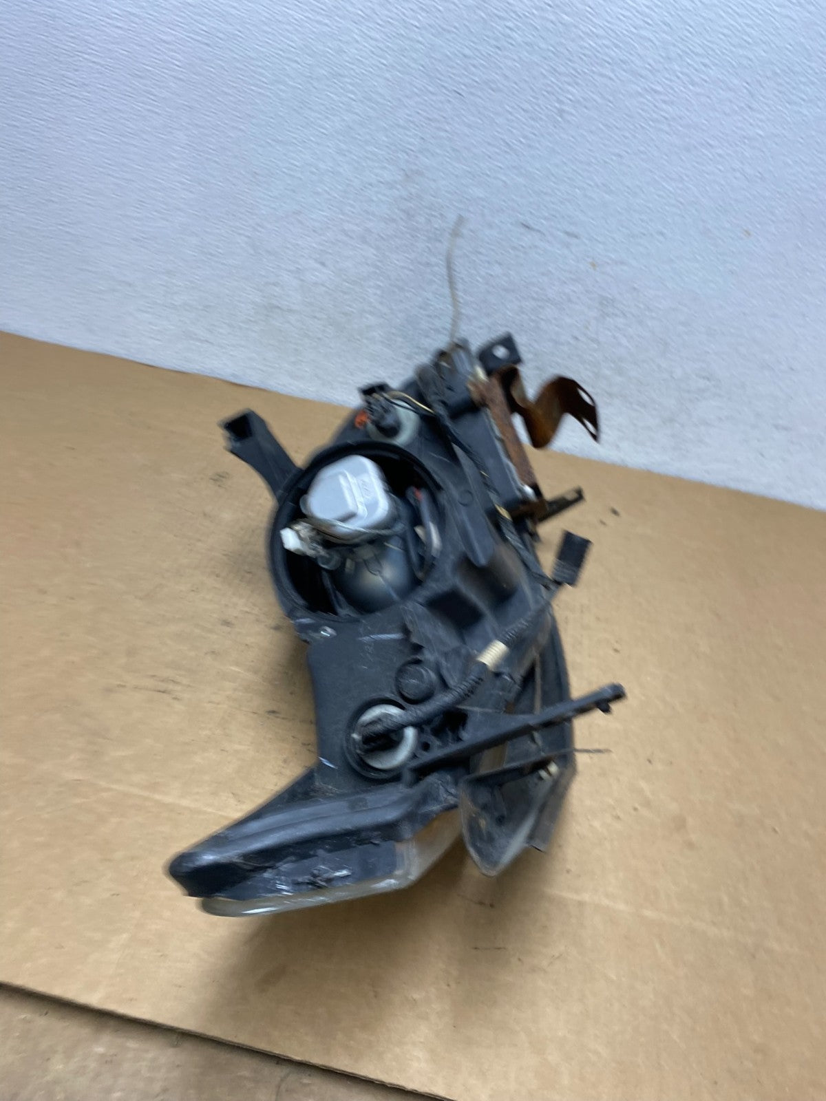 2004 2005 2006 Acura TL Headlight Left Driver LH Side Xenon HID AD4671 DW8