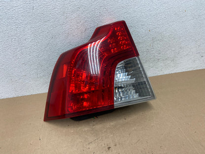 2008 to 2011 Volvo S40 Left Driver LH Side Tail Light AE5069 LK0