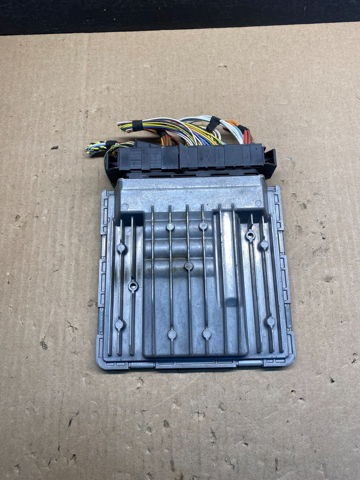 2007 to 2014 BMW X5 ECM ECU Engine Control Computer Module 7594483 AG9402 DW1