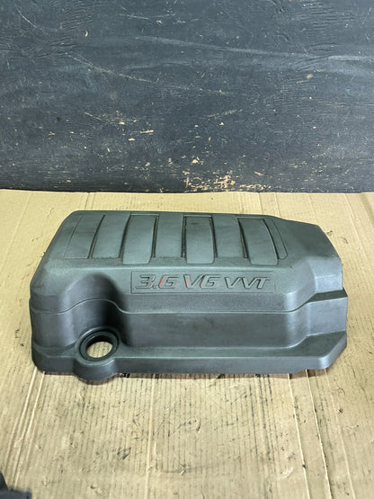 2007 to 2008 GMC Acadia 3.6L VVT Engine Cover Shield OEM S6057 DG0