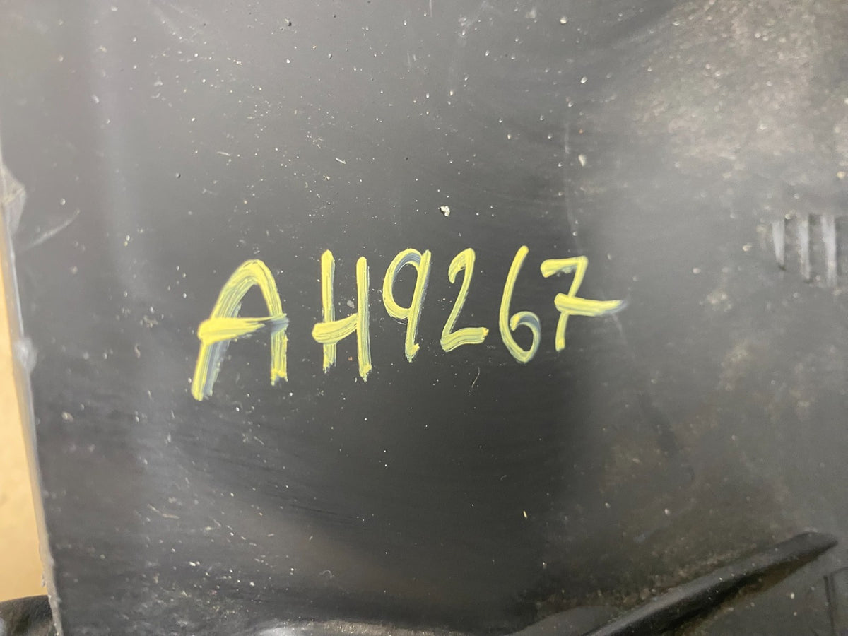 2007 to 2009 Suzuki XL-7 XL7 Right Passenger RH Side Headlight AH9267 DW9