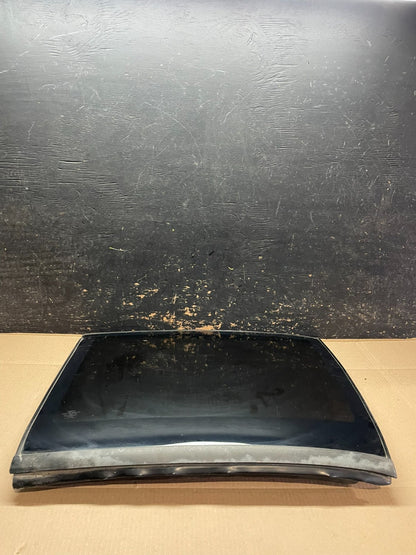 1984 to 1992 Pontiac Firebird Right Passenger Side Sunroof Top Glass Z82763