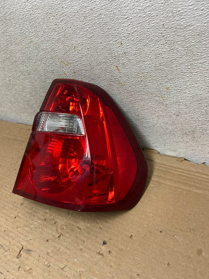 2004 to 2008 Chevrolet Malibu Right Passenger Side Tail Light AH8403 LK1