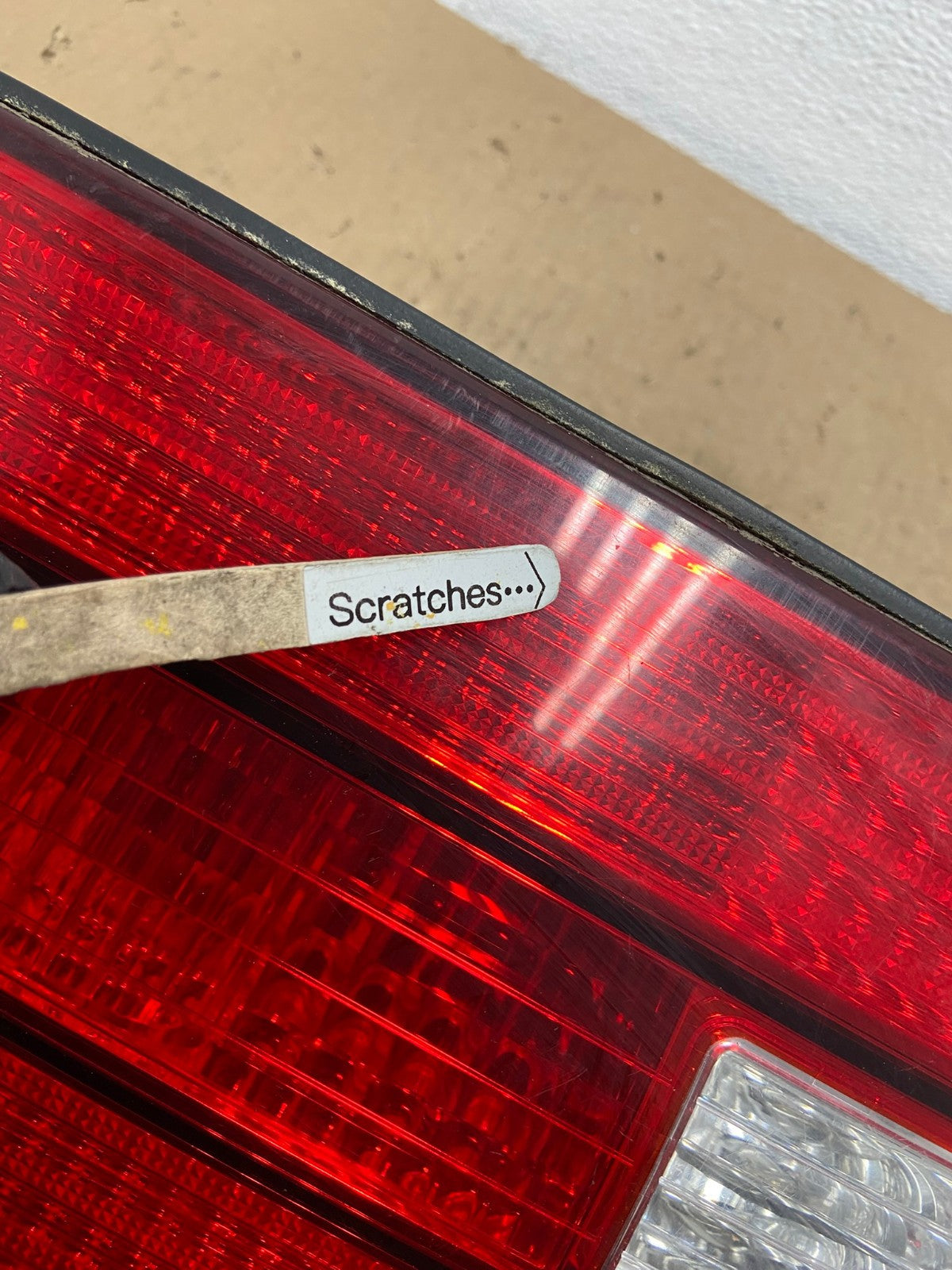 1998 1999 2000 Lexus LS400 Left Driver LH Side Inner Tail Light OEM AB6729 LK3