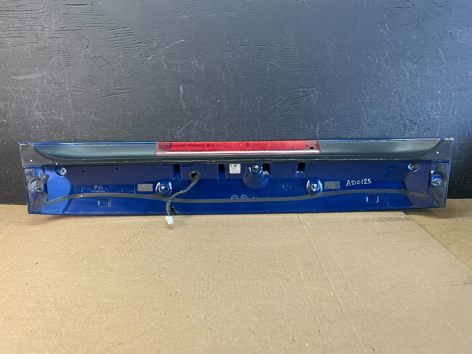 2005 to 2011 Hyundai Accent Trunk Lid Hatch 3rd Brake Light Spoiler ad0125 DG5