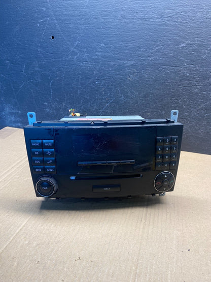 2005 2006 2007 Mercedes W203 C230 C240 Head Radio CD Player Stereo ae7513 DG0