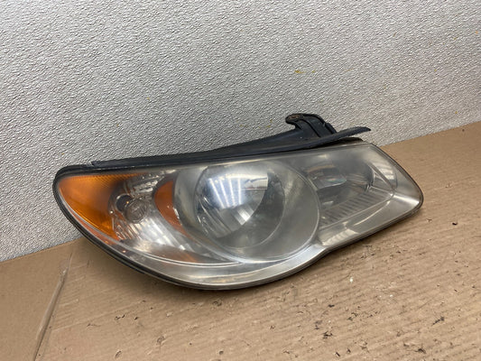 2007 2008 2009 2010 Hyundai Elantra Right Passenger Side Headlight OEM AA9434 DW0