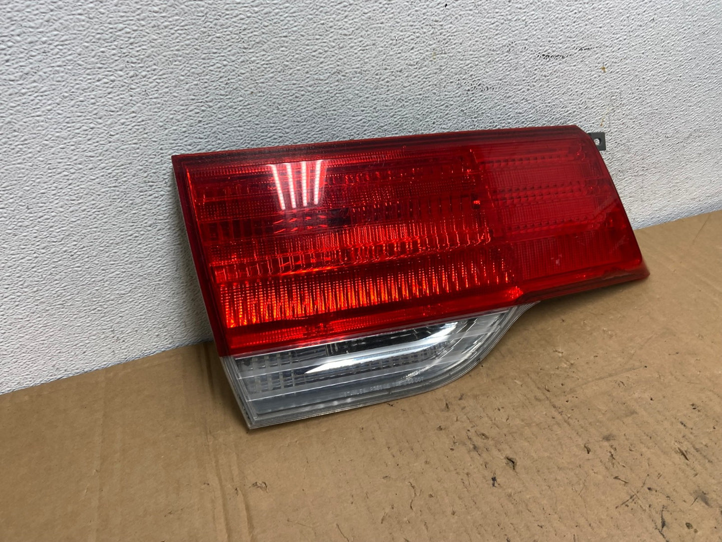 2008 to 2010 Honda Odyssey Left Driver LH Side Tail Light Inner AD3165 LK2