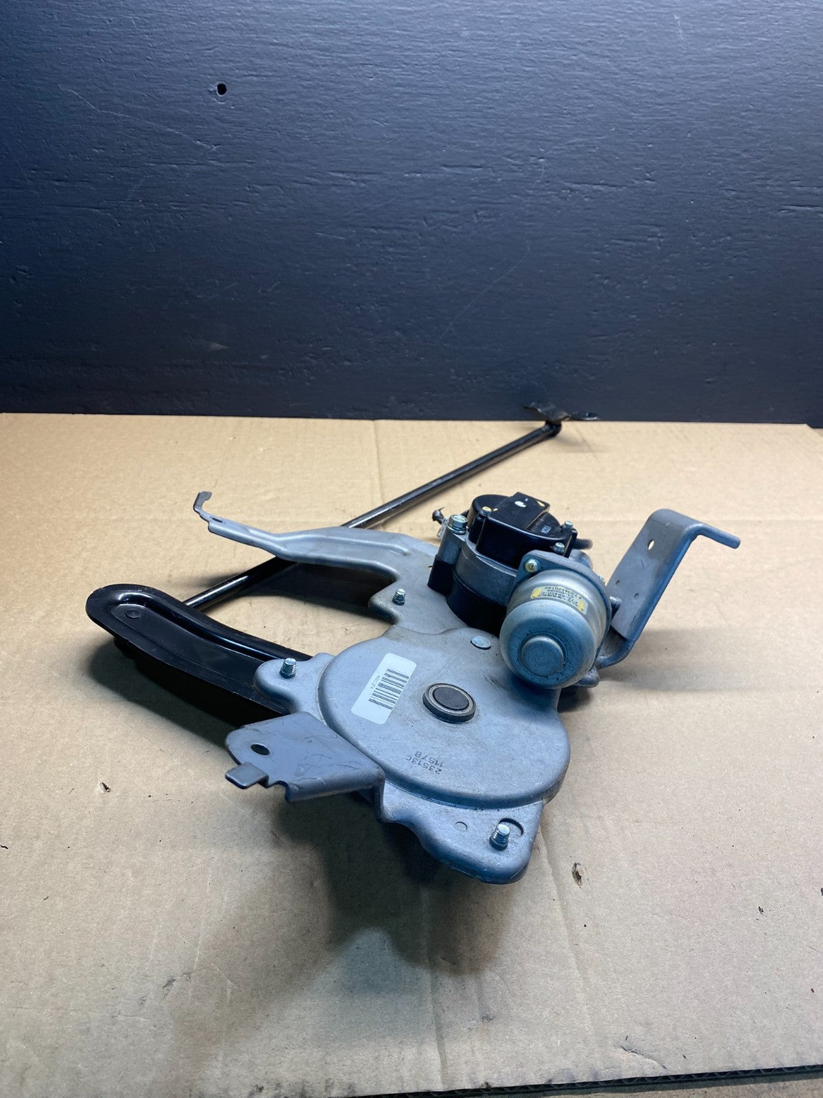 2007-2013 Acura MDX Honda Odyssey  Lift Gate Trunk Lid Motor Actuator AB4199 DG2