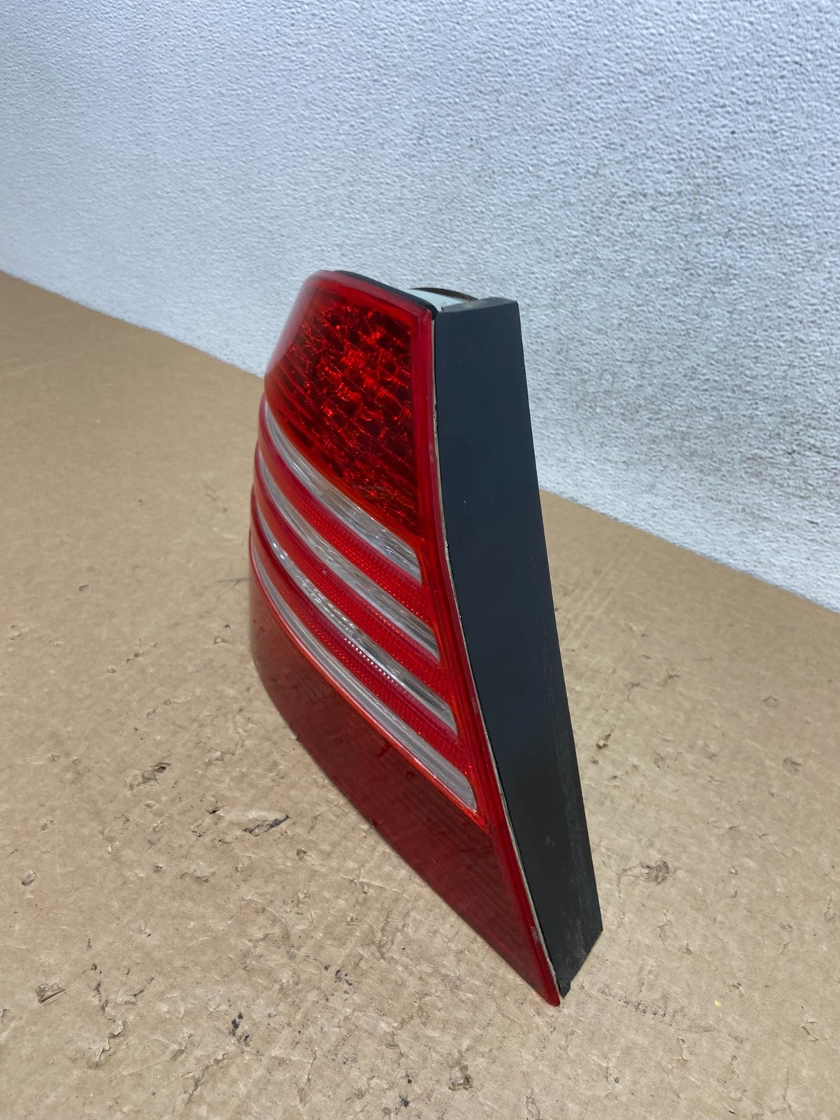 2003-2006 Mercedes-Benz S-Class Tail Light Left Driver Lh Side AF8111 DW1