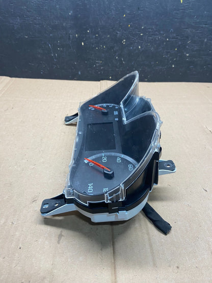 2016 Chevrolet Impala Speedometer Cluster Gauge O9862 DG2