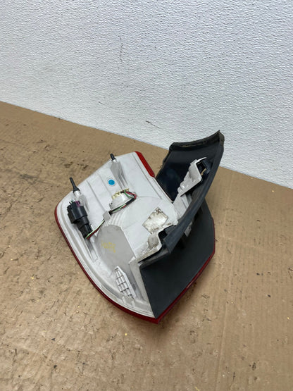 2010 to 2017 GMC Terrain Halogen Right Passenger Rh Side Tail Light AC0178 LK4
