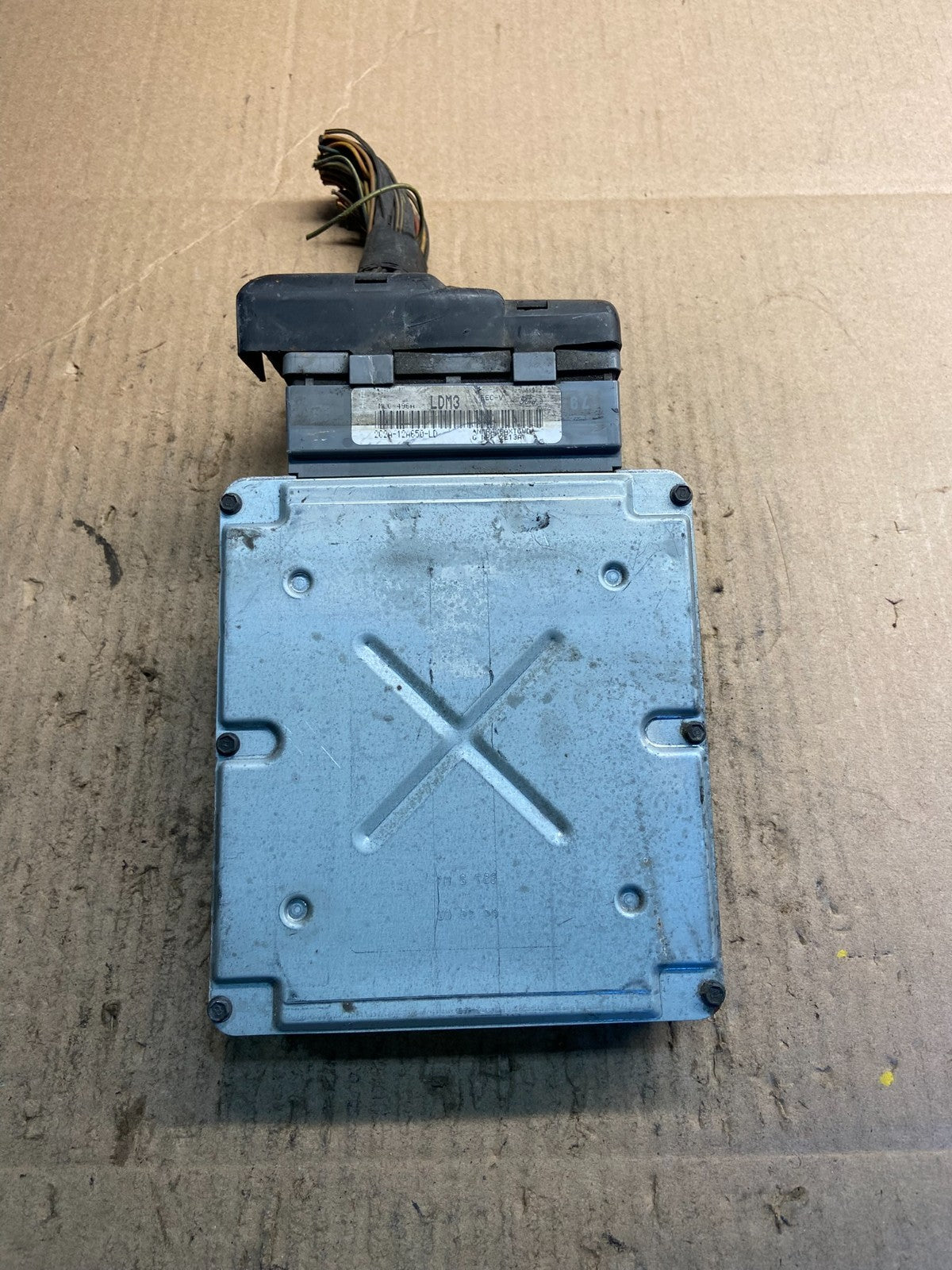 2000 Ford Van E250 E350 Diesel Engine Control Module 2C2A-12A650-LD Z0720 DG0