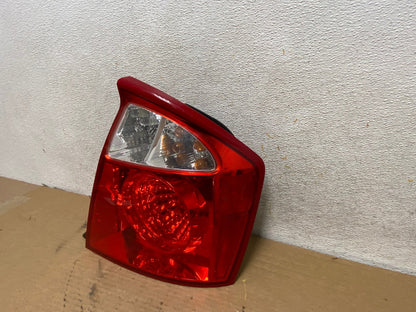 2007 2008 2009 Kia Spectra 5 Hatchback Right Passenger Tail Light AH4222 LK2