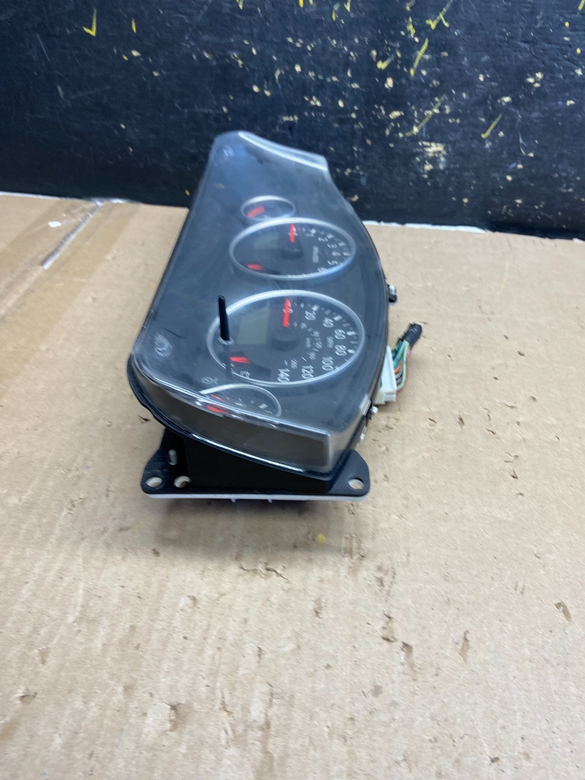 2005 Nissan Pathfinder Speedometer Cluster Gauge OEM  AB2029 DG2