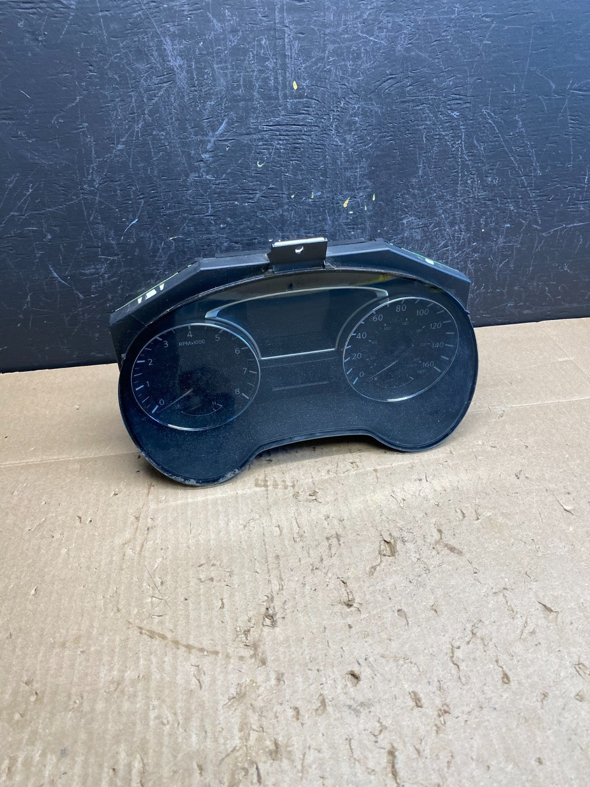 2015 Nissan Pathfinder Speedometer Cluster Gauge AC9047 DW0