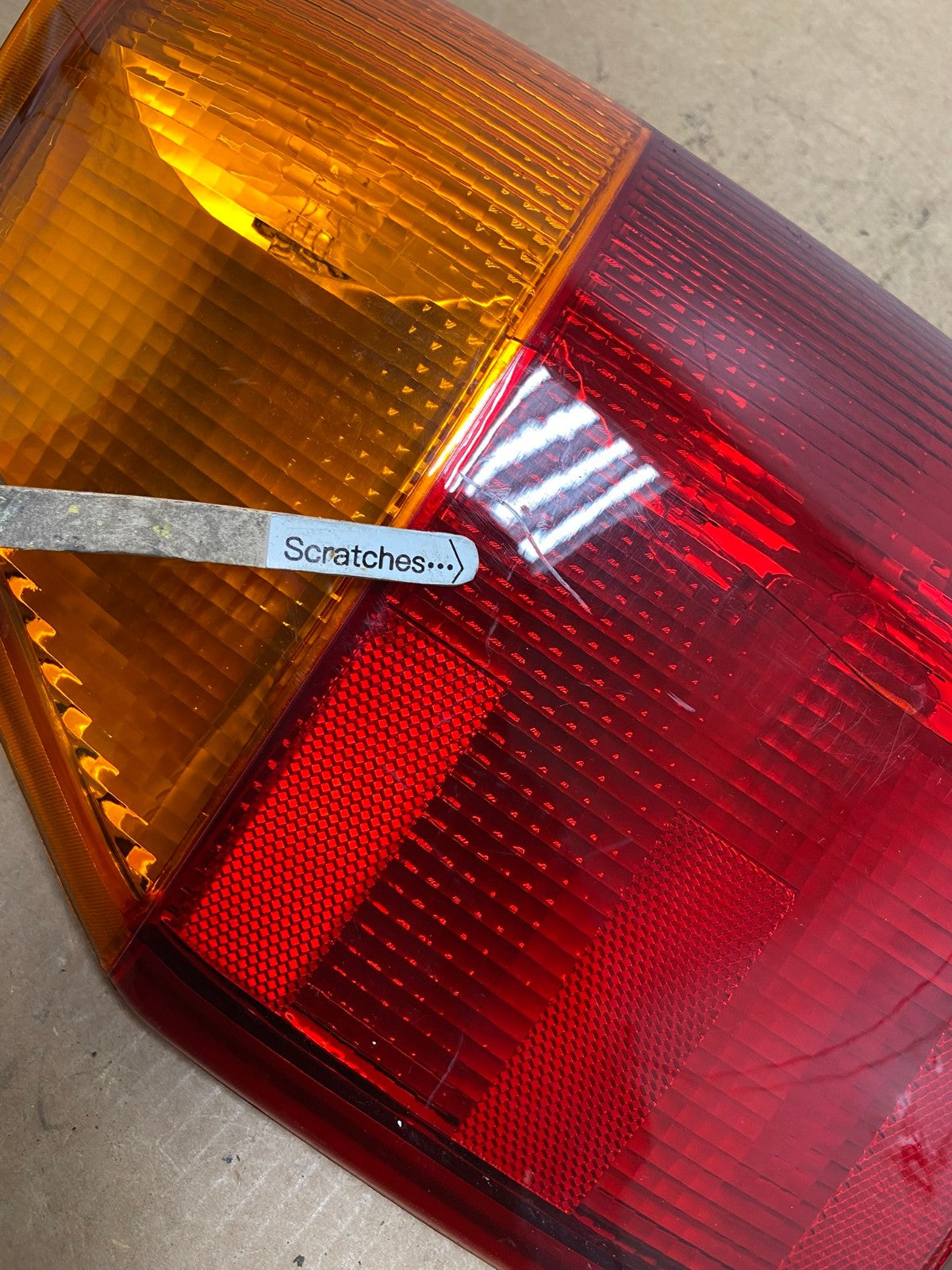 2002 to 2009 Gmc Envoy Left Driver Lh Side Tail Light OEM AC3505 LK3