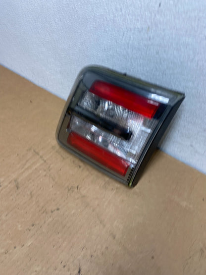 2013 to 2016 GMC Acadia Right Passenger RH Side Inner Tail Light AC8502 DW1