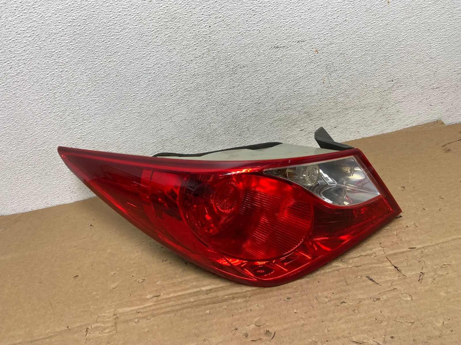 2011 2012 2013 Hyundai Sonata Left Driver LH Side Tail Light AD4084 LK0