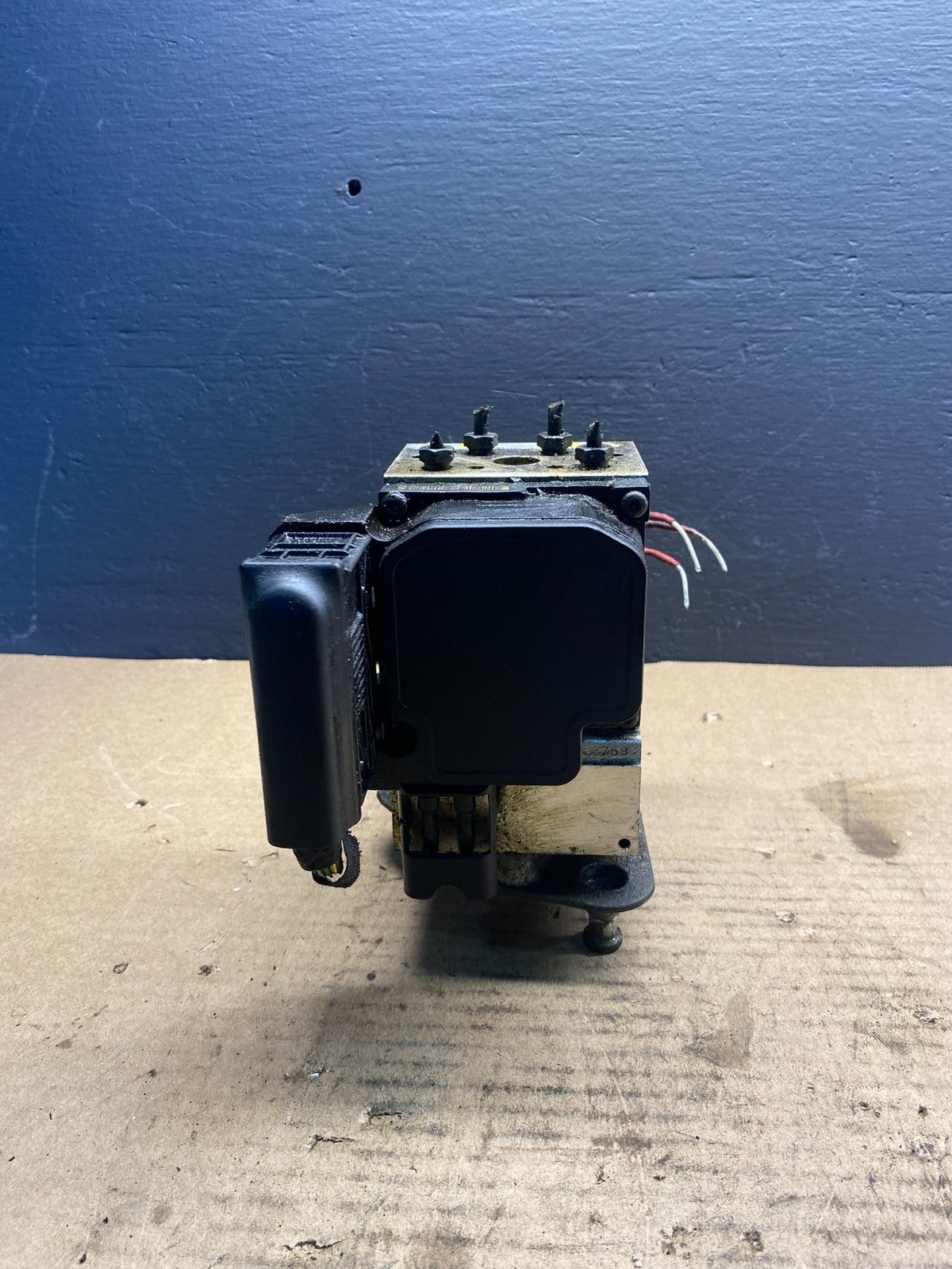 2001 to 2003 Mercedes CLK320 CLK55 ABS Anti Lock Brake Pump AB7229 DG0