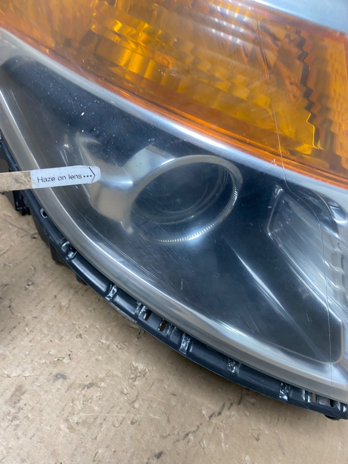 2011 to 2015 Ford Explorer Right Passenger Halogen Headlight AD8087 DW5