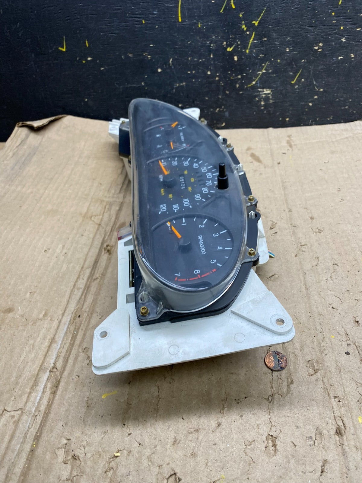 1997  Ford Thunderbird Speedometer Instrument Gauge Cluster Oem X6031 DG3
