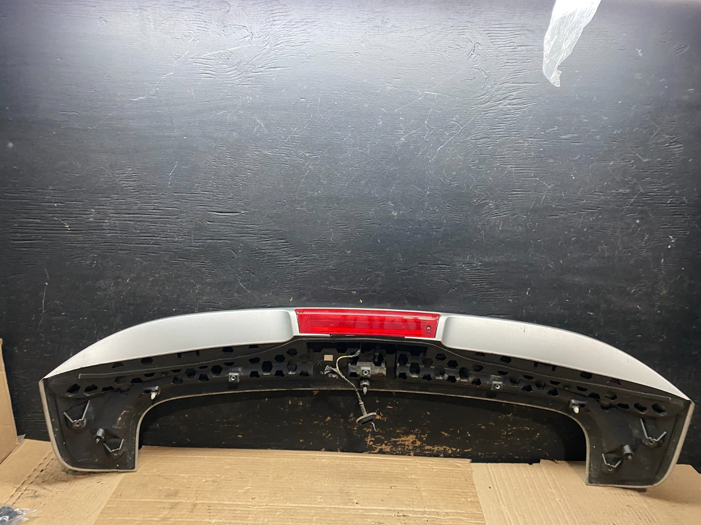 2012 to 2017 Ford Focus SE 4DR Hatchback Trunk Lid Spoiler Wing OEM v3381 DG6