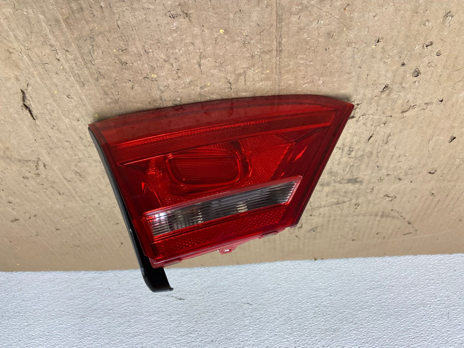 2012 to 2015 Volkswagen Passat Left Driver Lh Inner Tail light Oem AC0066 LK0