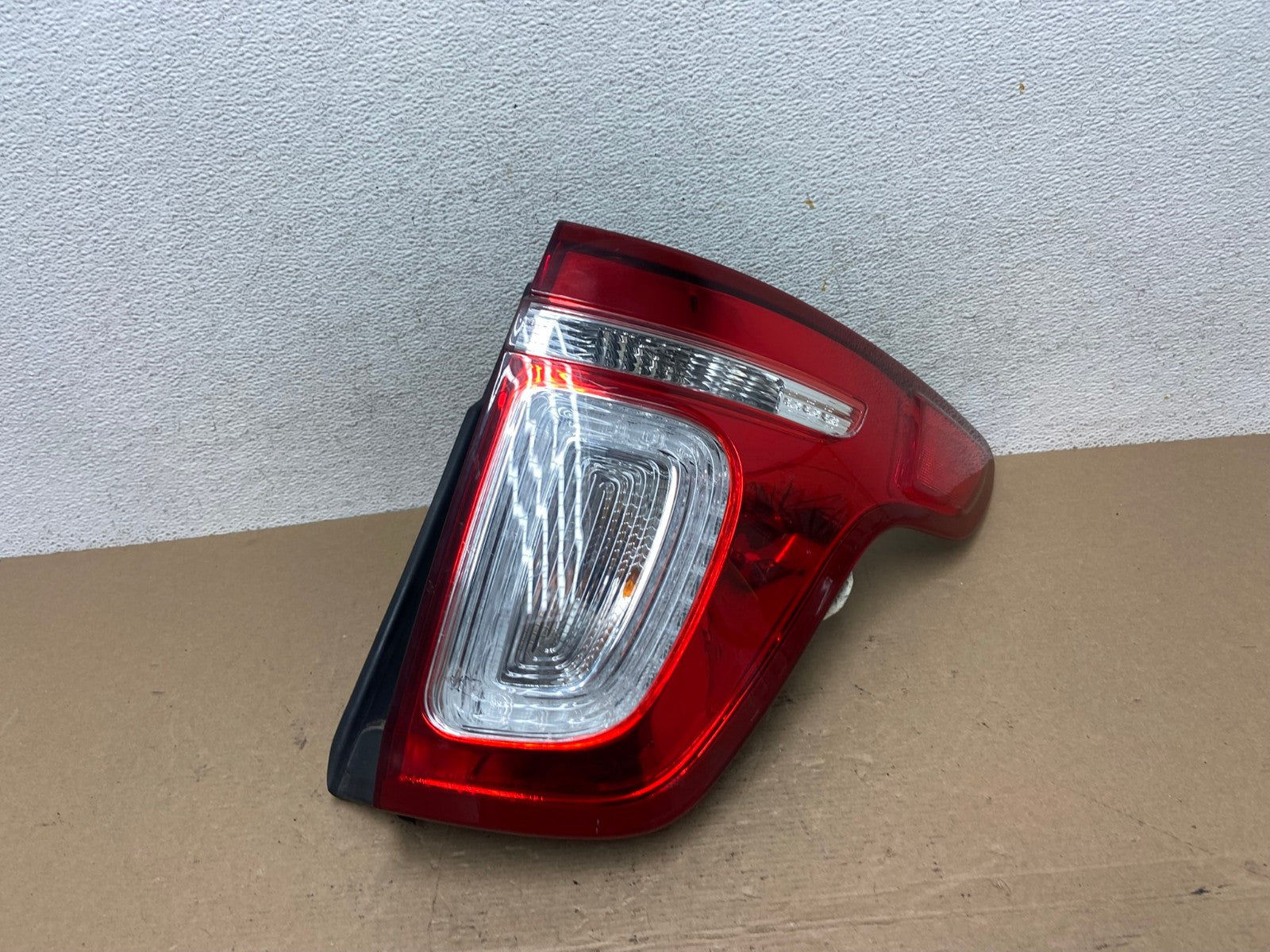 2011-2015 Ford Explorer Police Package Right Passenger Side Tail light AF4530 LK0