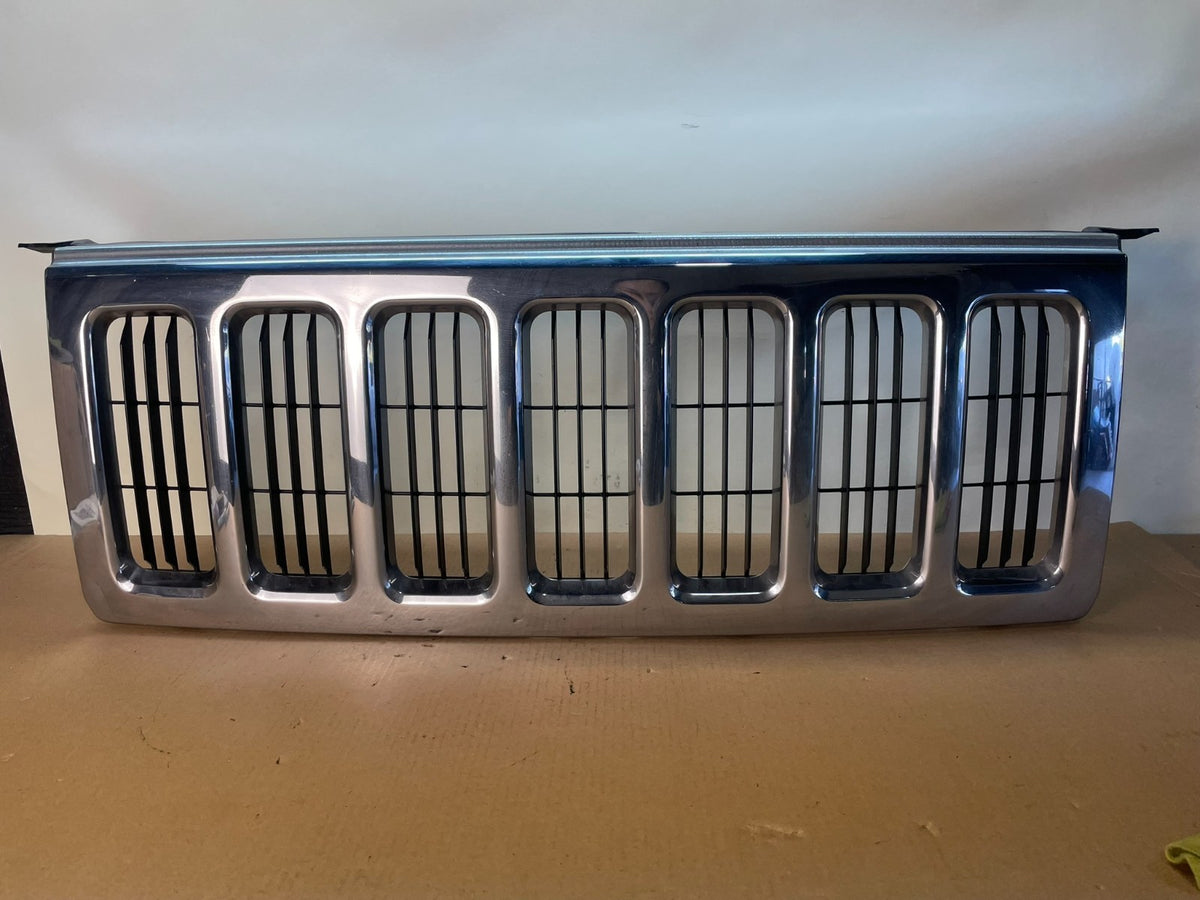 2006 to 2010 Jeep Commander Front Upper Grill Grille ag9831 DG0