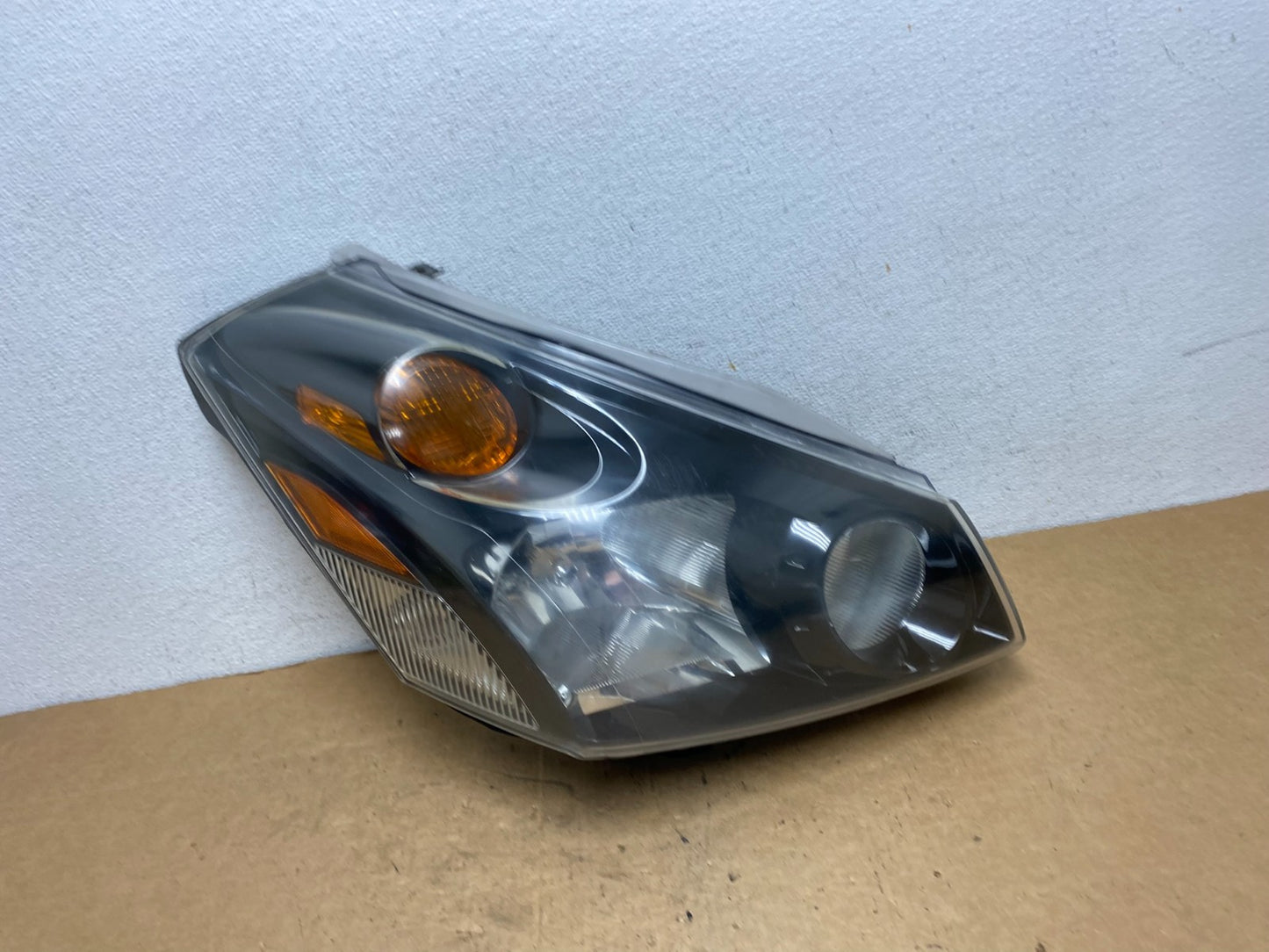 2004 to 2009 Nissan Quest Right Passenger RH Black Headlight AD5223 DW0