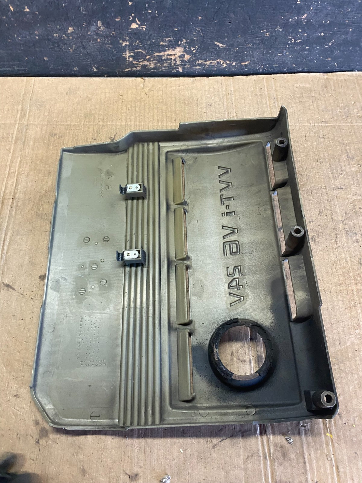 2002 - 2003 Lexus ES300 Engine Motor Cover Trim Panel t6488 DG6
