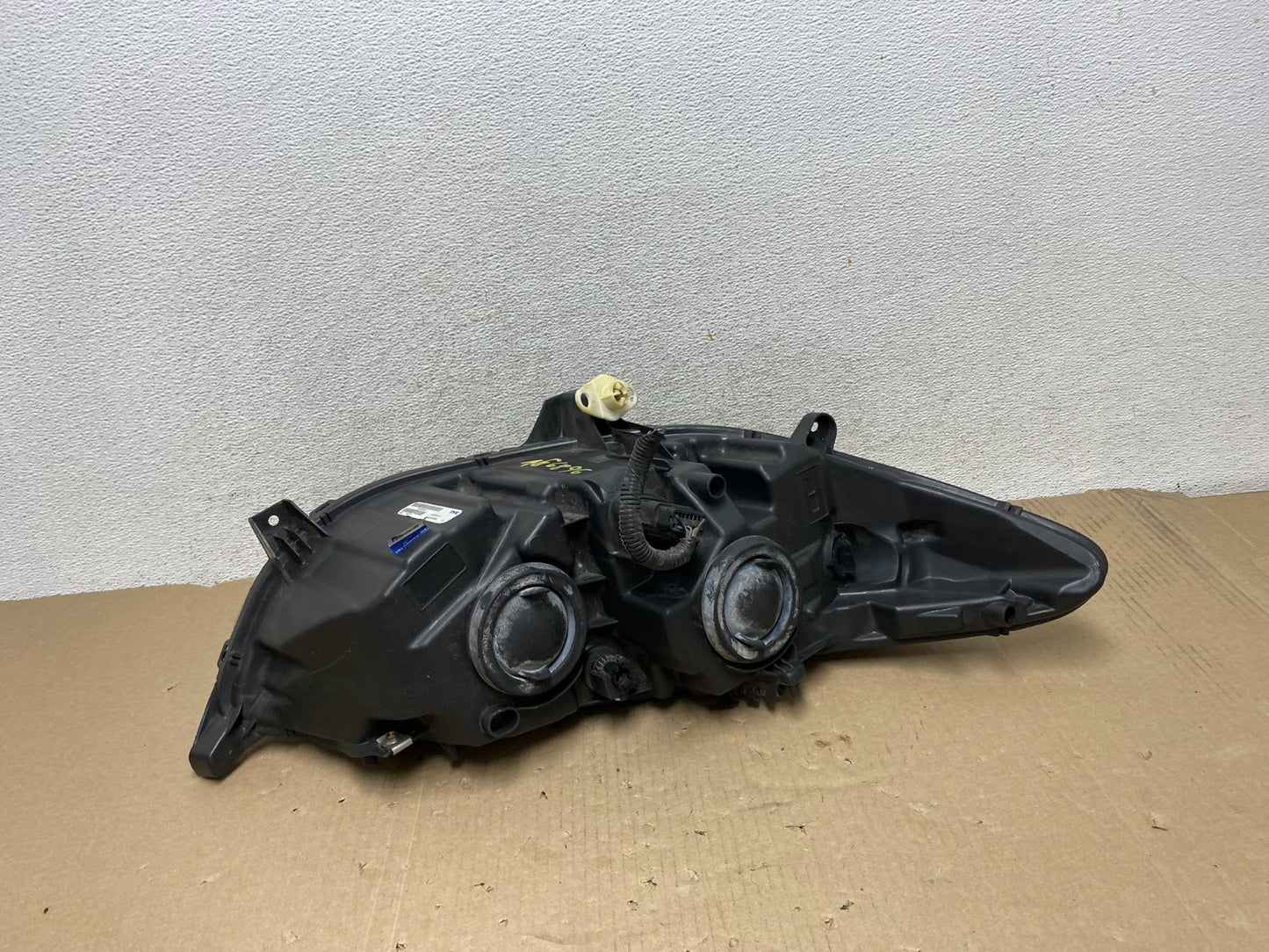 2013 to 2016 Ford Fusion Left Driver Lh Side Headlight TYC AG6896 DW5