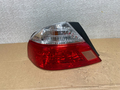 2003 to 2004 Toyota Avalon Left Driver Side Tail Light AB4491 LK0