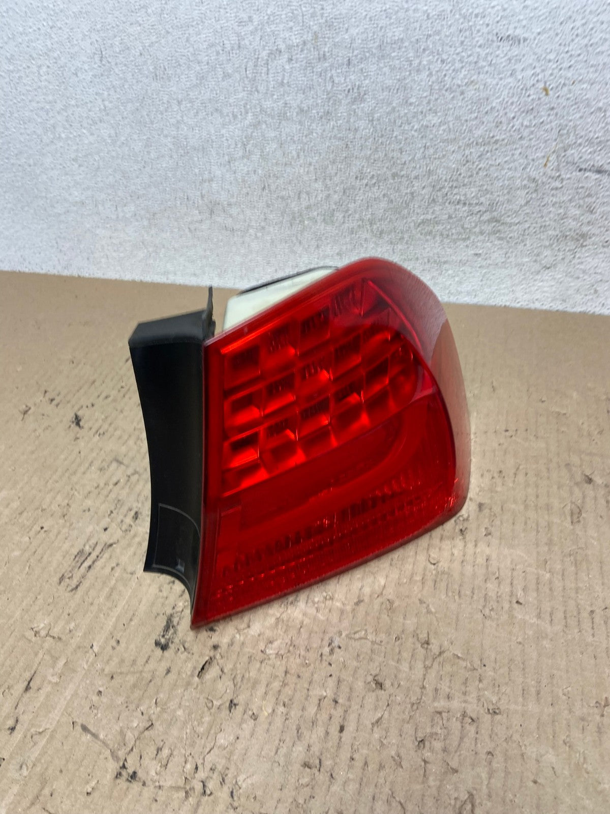 2009 2010 BMW 328i 3 Series Right Passenger RH Side Tail Light AF6994 LK2