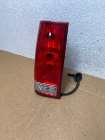 2004 to 2015 Nissan Titan Left Driver Lh Side Tail light AD4575 LK1